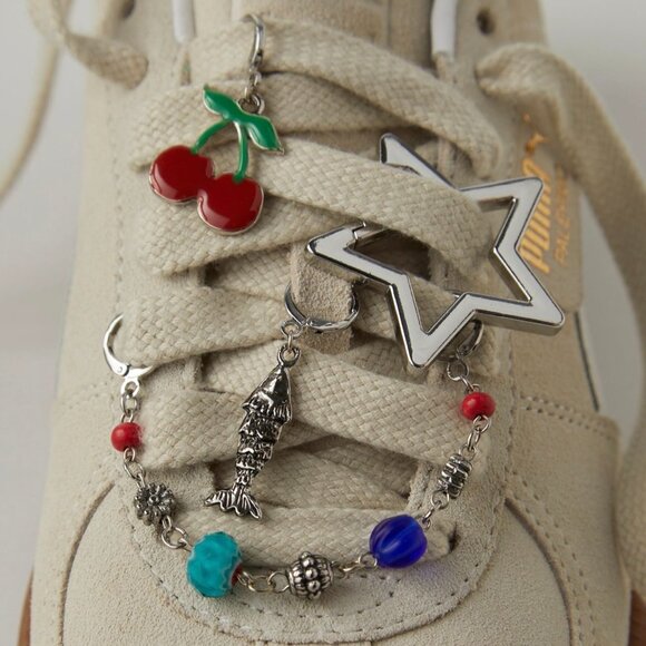 NWT Free People Shoe Charm & Pin Pack in Star Cherry - Picture 3 of 4